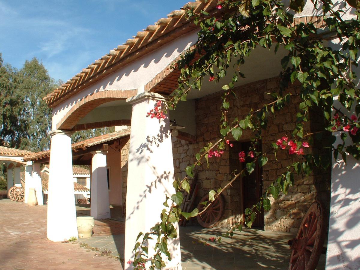Principessa De Navarra Santa Maria Navarrese Exterior photo